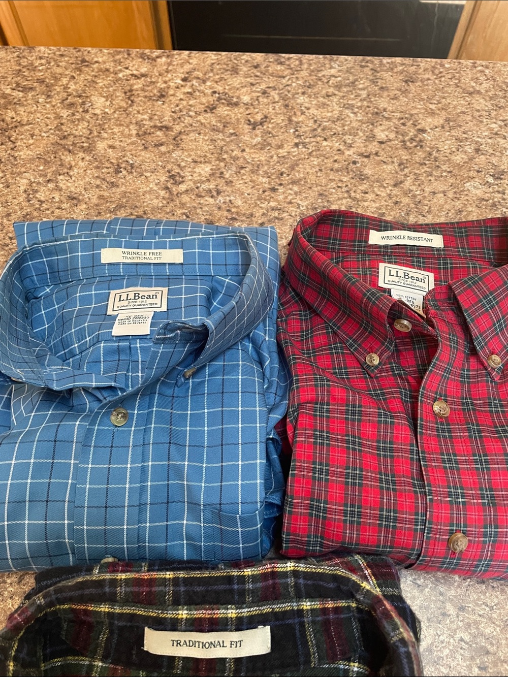 Lot Of 3 L.L.Bean Button-Down Shirts 1-Flannel 2-Causal Size XL-Reg - Picture 3 of 8